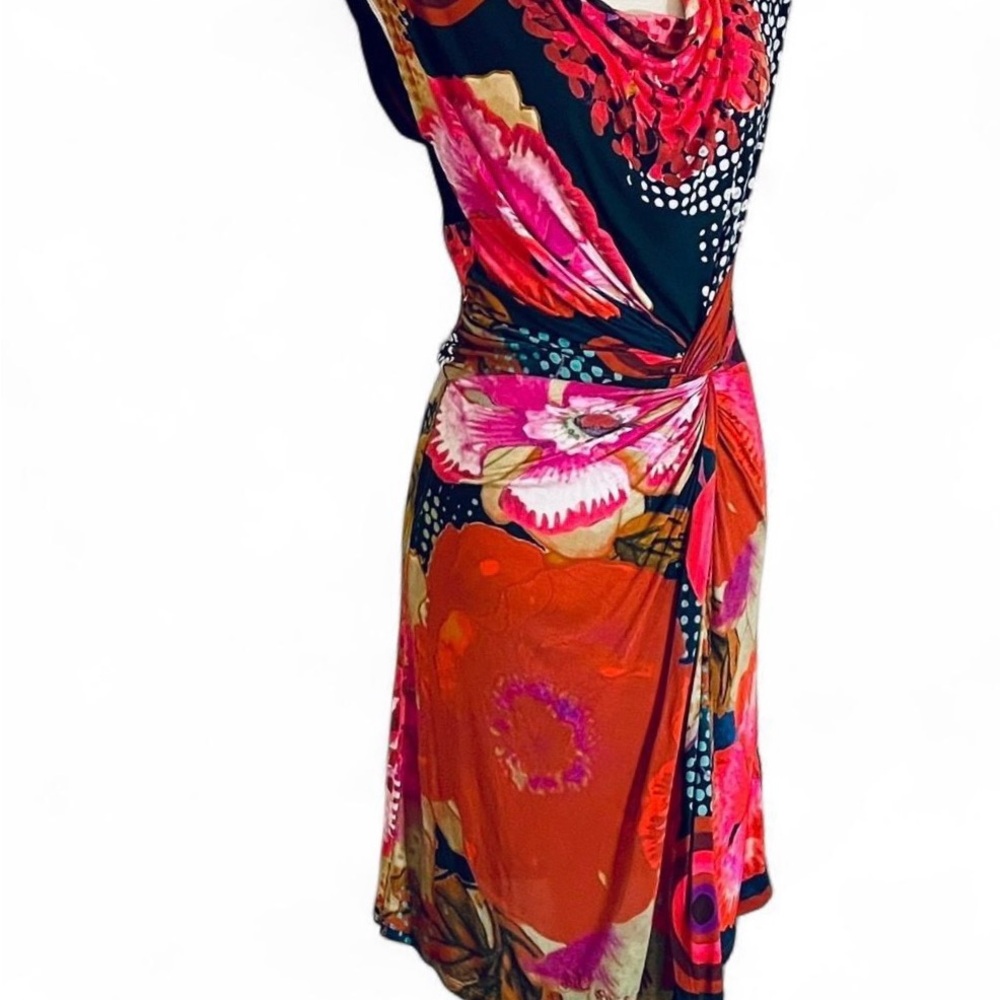 Floral Twist Front Midi Dress in Fuchsia and Orange